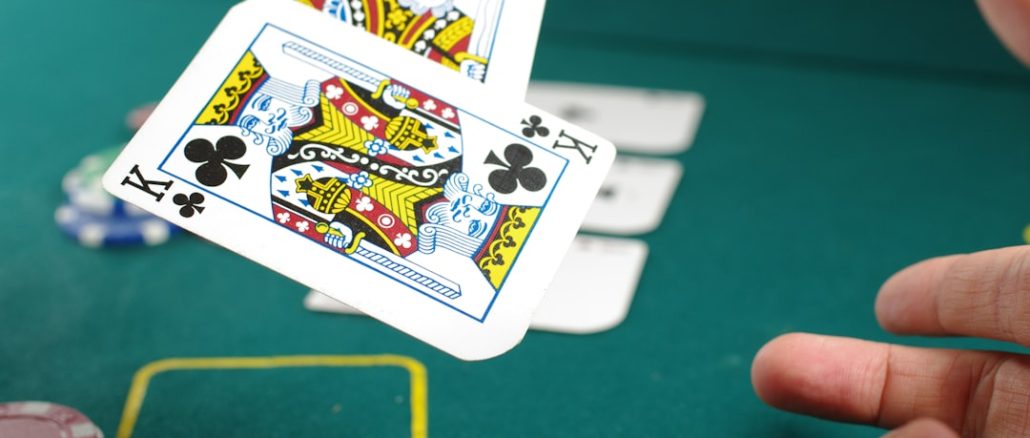 Strategier för att spela online poker som en professionell illustration